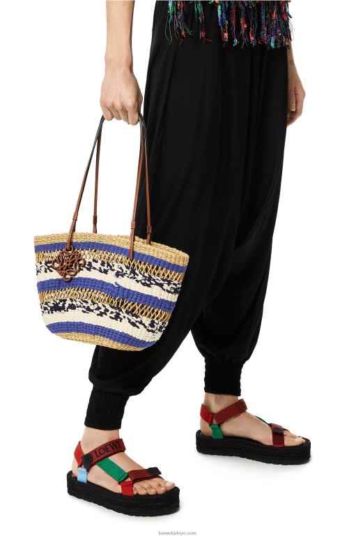 Loewe fil otu ve dana derisinden sepet tote 0260095 kadınlar doğal/mavi