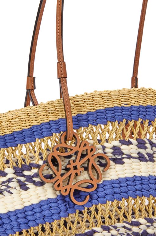 Loewe fil otu ve dana derisinden sepet tote 0260095 kadınlar doğal/mavi