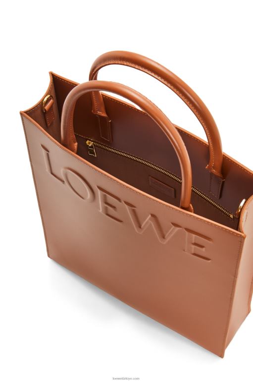 Loewe şık dana derisinden standart a4 çanta 02600115 kadınlar bronzlaşmak