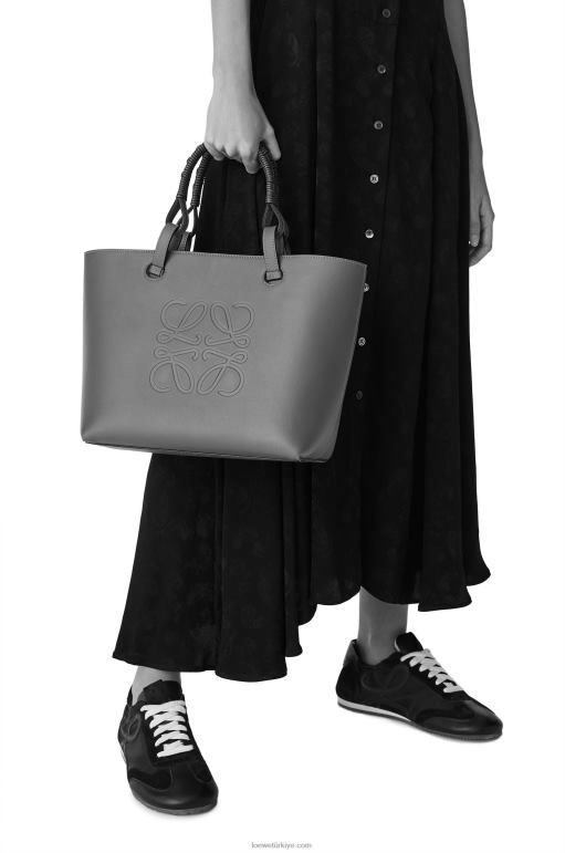 Loewe klasik dana derisinden küçük anagram tote çanta 02600124 kadınlar bronzlaşmak
