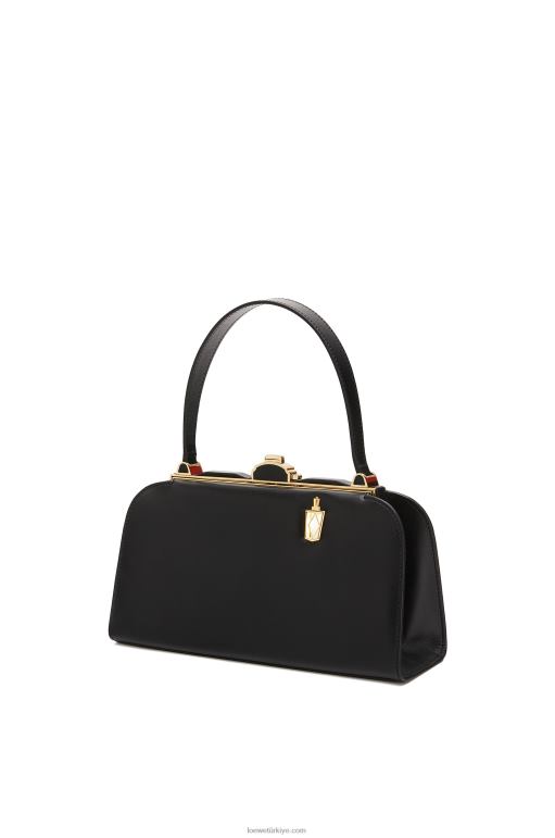 Loewe kutuda dana derisinden fener çantası 02600172 kadınlar siyah