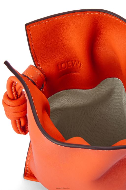 Loewe Nappa dana derisinde flamenko cebi 02600599 kadınlar turuncu
