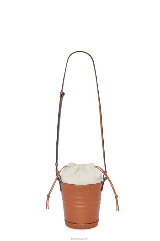 Loewe dana derisinden jardinier cebi 02600227 kadınlar bronzlaşmak