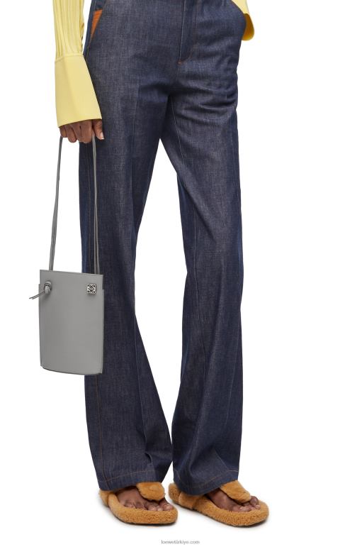 Loewe klasik dana derisinde zar cebi 02600572 kadınlar inci grisi