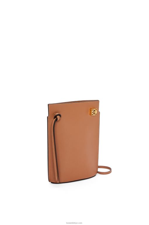 Loewe klasik dana derisinde zar cebi 02600620 kadınlar bronzlaşmak