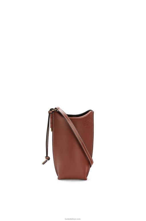 Loewe yumuşak dana derisinden kapı cebi 02600606 kadınlar pas