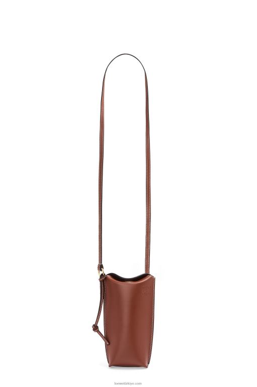 Loewe yumuşak dana derisinden kapı cebi 02600606 kadınlar pas