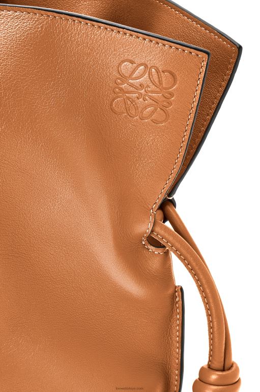 Loewe Nappa dana derisinden xl flamenko çantası 02600527 kadınlar sıcak çöl