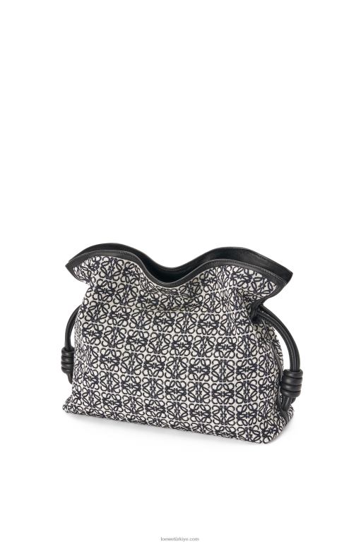 Loewe anagram jakarlı ve dana derisinden flamenko debriyajı 02600543 kadınlar lacivert/siyah