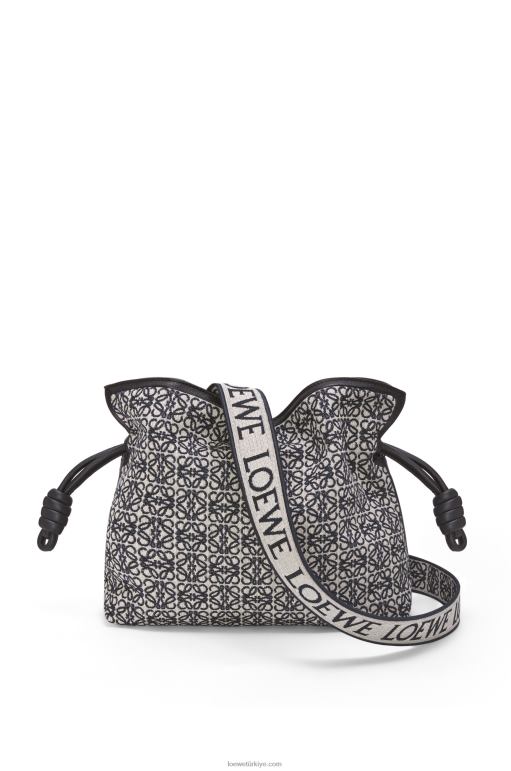 Loewe anagram jakarlı ve dana derisinden flamenko debriyajı 02600543 kadınlar lacivert/siyah