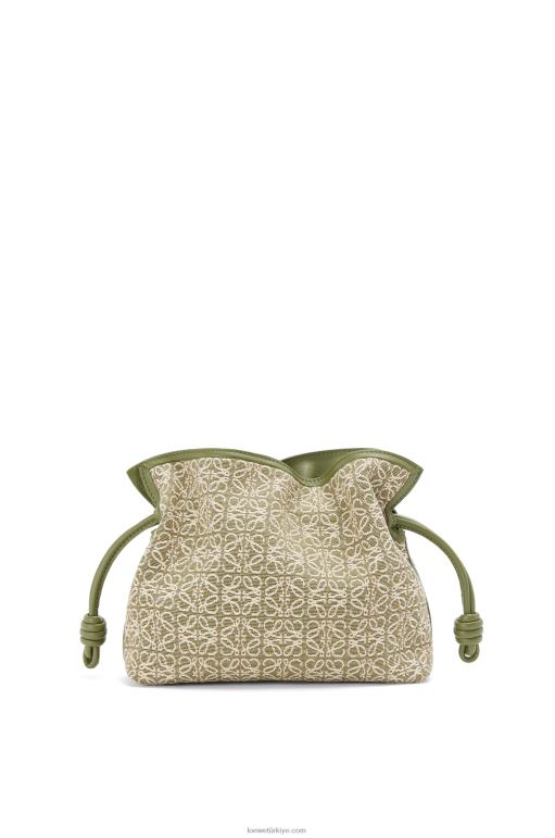Loewe anagram jakarlı ve dana derisinden mini flamenko debriyajı 02600291 kadınlar yeşil/avokado yeşili
