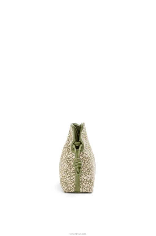 Loewe anagram jakarlı ve dana derisinden mini flamenko debriyajı 02600291 kadınlar yeşil/avokado yeşili