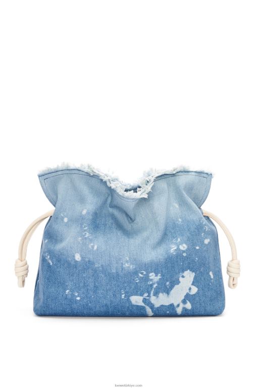 Loewe denimde büyük flamenko debriyajı 02600391 kadınlar açık mavi/fildişi