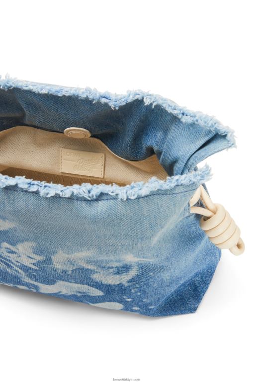 Loewe denimde flamenko debriyajı 02600534 kadınlar açık mavi/fildişi