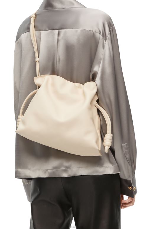 Loewe napa dana derisinden flamenko debriyajı 02600355 kadınlar Angora