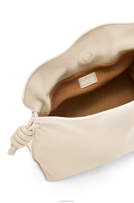 Loewe napa dana derisinden flamenko debriyajı 02600355 kadınlar Angora