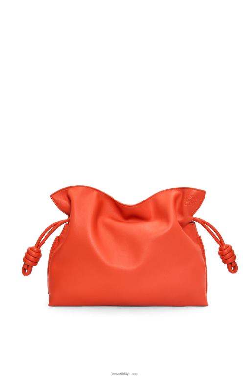 Loewe napa dana derisinden flamenko debriyajı 02600356 kadınlar gündoğumu turuncu