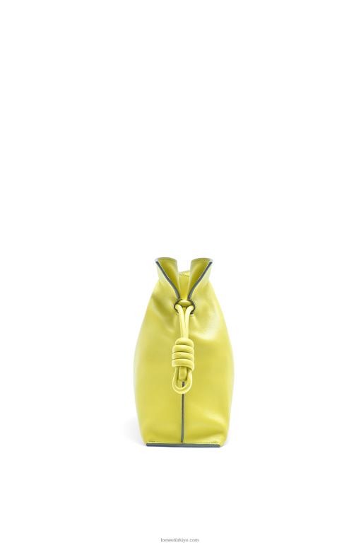 Loewe napa dana derisinden flamenko debriyajı 02600608 kadınlar limon sarısı