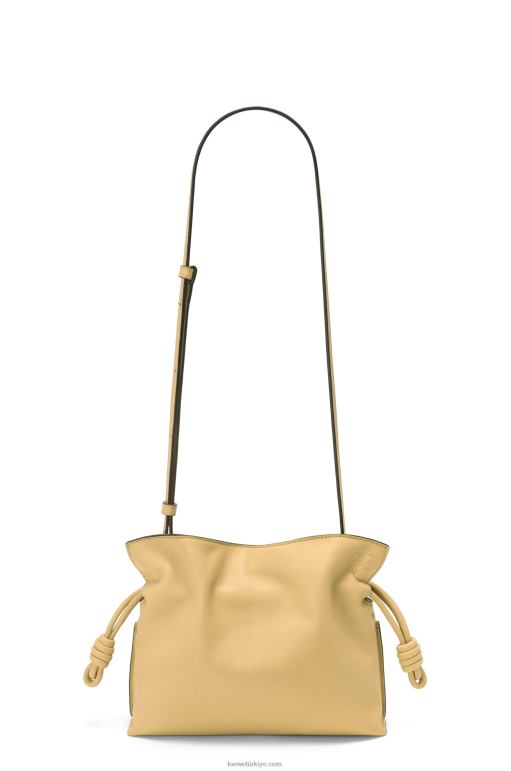 Loewe napa dana derisinden mini flamenko debriyajı 02600208 kadınlar koyu tereyağı