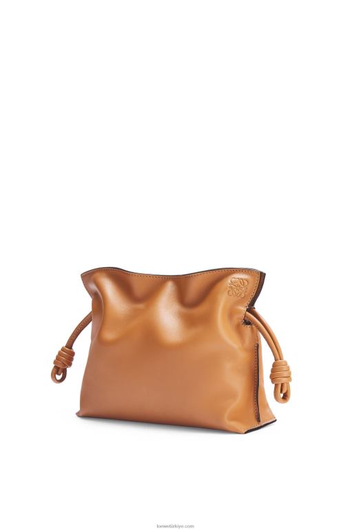 Loewe napa dana derisinden mini flamenko debriyajı 02600216 kadınlar sıcak çöl