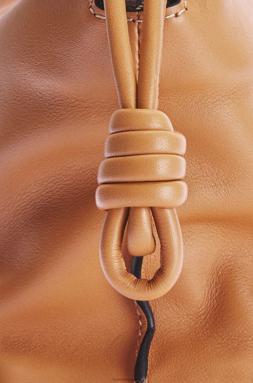 Loewe napa dana derisinden mini flamenko debriyajı 02600216 kadınlar sıcak çöl