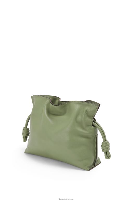 Loewe napa dana derisinden mini flamenko debriyajı 02600259 kadınlar biberiye