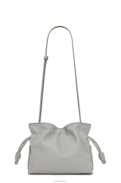 Loewe napa dana derisinden mini flamenko debriyajı 02600328 kadınlar inci grisi