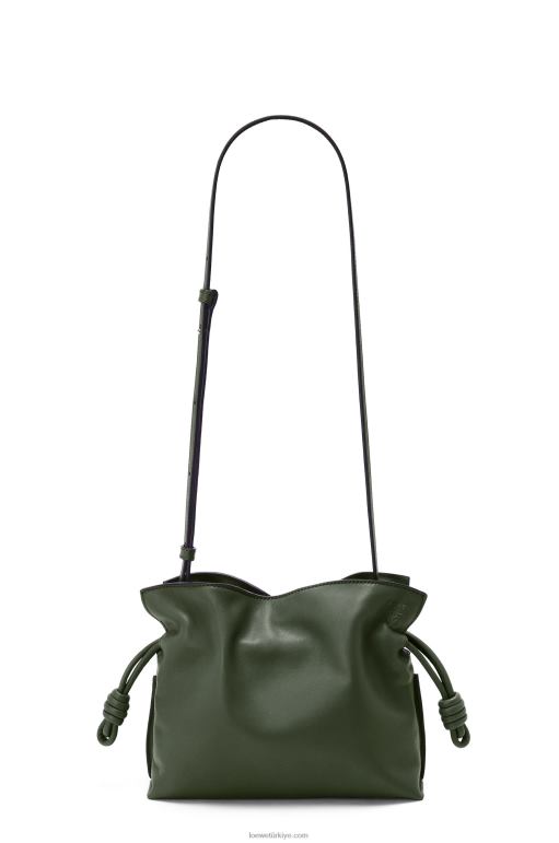 Loewe napa dana derisinden mini flamenko debriyajı 02600553 kadınlar eski haki