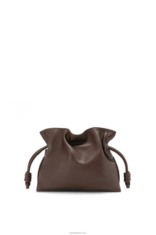 Loewe napa dana derisinden mini flamenko debriyajı 02600555 kadınlar çikolata