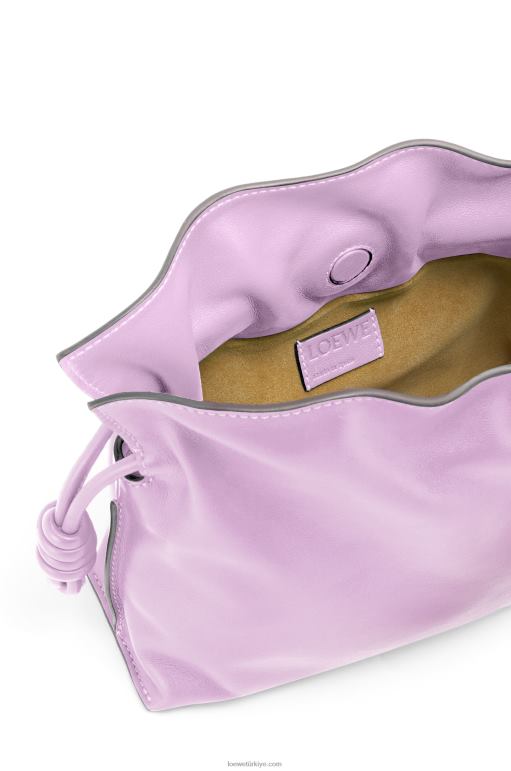 Loewe napa dana derisinden mini flamenko debriyajı 02600559 kadınlar çiçek açan orkide
