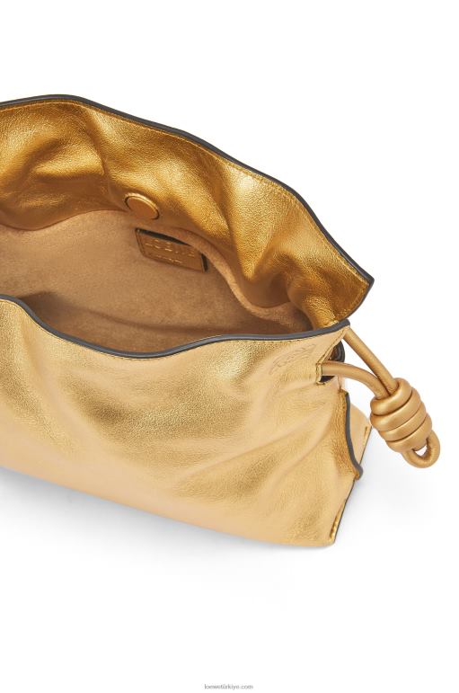 Loewe zincirli napa dana derisinden mini flamenko debriyajı 02600333 kadınlar altın