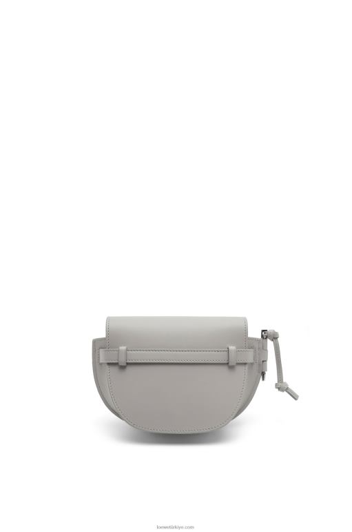 Loewe Yumuşak dana derisi ve jakarlı mini kapı ikili çanta 02600195 kadınlar inci grisi