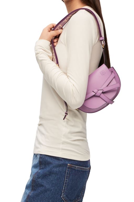 Loewe Yumuşak dana derisi ve jakarlı mini kapı ikili çanta 02600196 kadınlar taklit