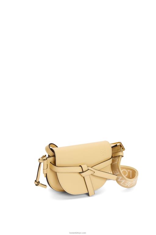 Loewe Yumuşak dana derisi ve jakarlı mini kapı ikili çanta 02600209 kadınlar tereyağı