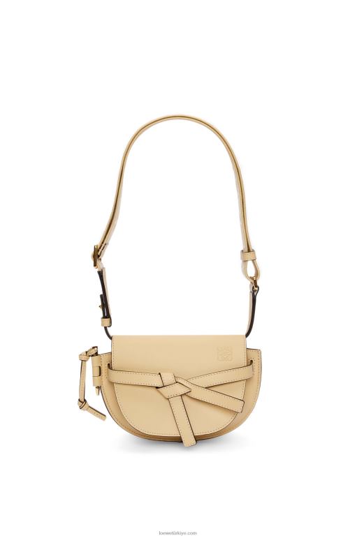 Loewe Yumuşak dana derisi ve jakarlı mini kapı ikili çanta 02600209 kadınlar tereyağı