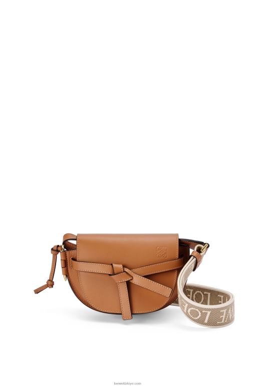 Loewe Yumuşak dana derisi ve jakarlı mini kapı ikili çanta 02600215 kadınlar bronzlaşmak