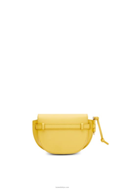 Loewe Yumuşak dana derisi ve jakarlı mini kapı ikili çanta 02600262 kadınlar koyu sarı
