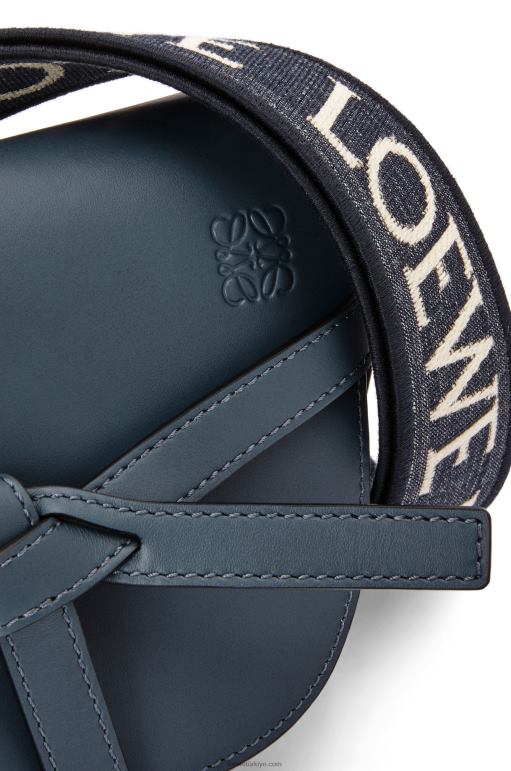 Loewe Yumuşak dana derisi ve jakarlı mini kapı ikili çanta 02600268 kadınlar oniks mavisi