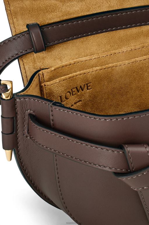 Loewe Yumuşak dana derisi ve jakarlı mini kapı ikili çanta 02600319 kadınlar çikolata