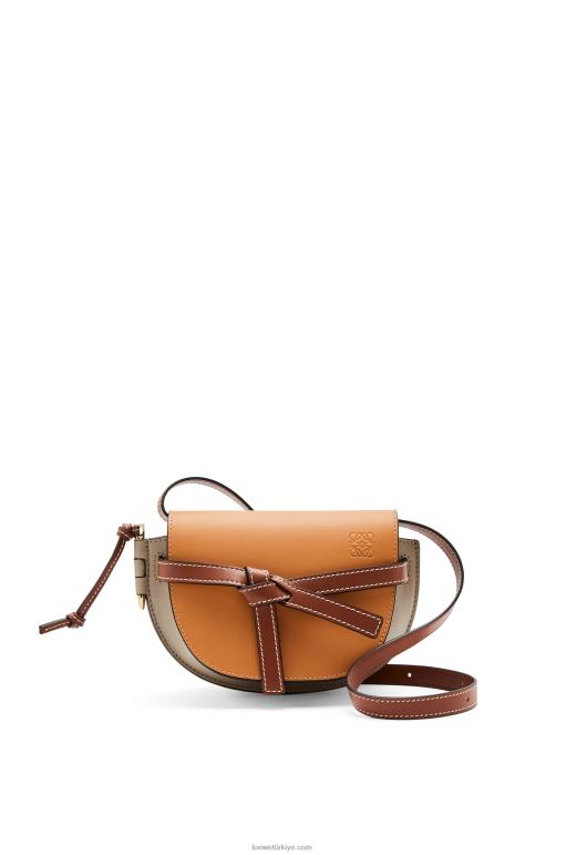 Loewe yumuşak dana derisinden mini kapı ikili çanta 02600238 kadınlar kehribar/açık gri/pas rengi