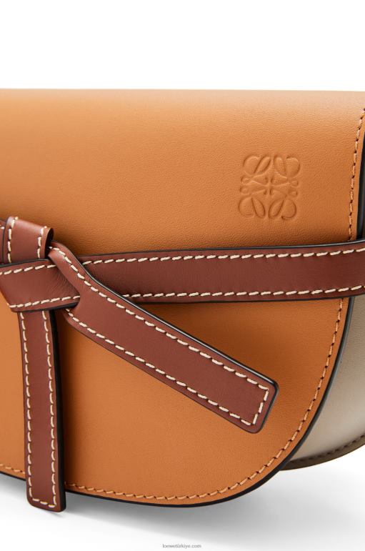 Loewe yumuşak dana derisinden mini kapı ikili çanta 02600238 kadınlar kehribar/açık gri/pas rengi