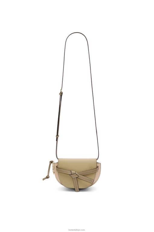 Loewe yumuşak dana derisinden mini kapı ikili çanta 02600240 kadınlar kil yeşili/tozlu bej