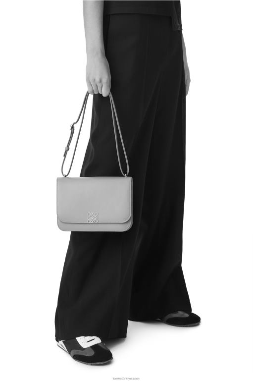 Loewe ipek dana derisinden goya çanta 02600306 kadınlar siyah