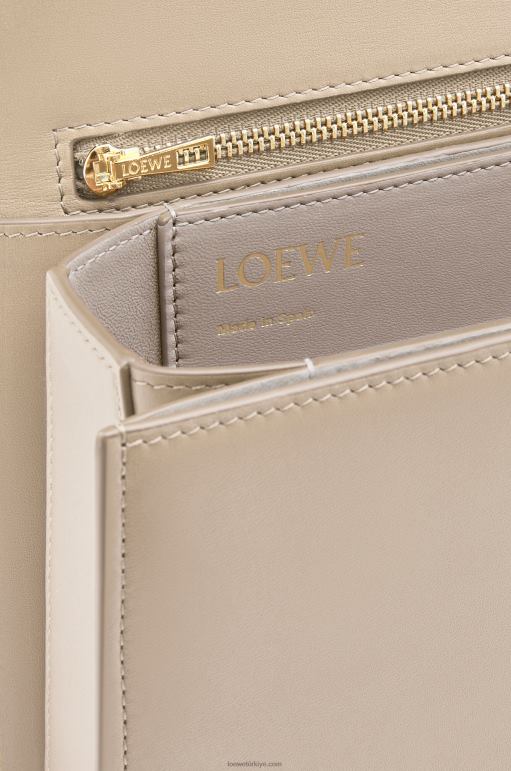 Loewe ipek dana derisinden goya çanta 02600546 kadınlar hafif hayalet