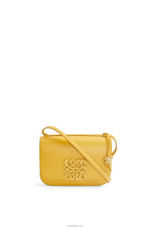 Loewe ipek dana derisinden küçük goya çantası 02600263 kadınlar soluk sarı sır