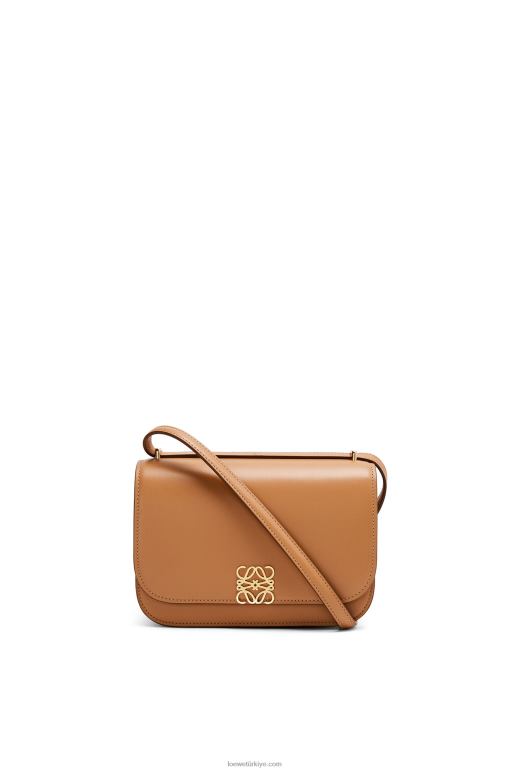 Loewe ipek dana derisinden küçük goya çantası 02600305 kadınlar sıcak çöl