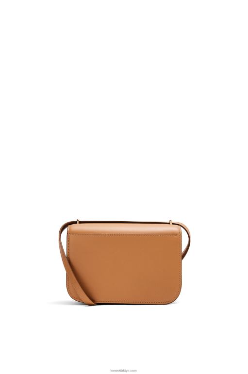 Loewe ipek dana derisinden küçük goya çantası 02600305 kadınlar sıcak çöl