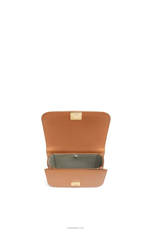 Loewe ipek dana derisinden küçük goya çantası 02600305 kadınlar sıcak çöl