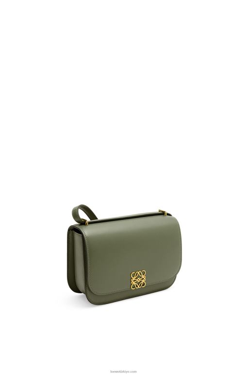 Loewe ipek dana derisinden küçük goya çantası 02600307 kadınlar avokado yeşili