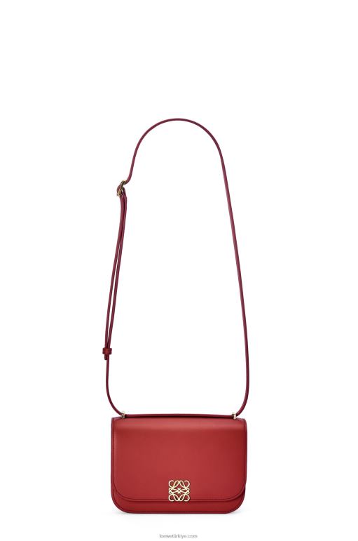 Loewe ipek dana derisinden küçük goya çantası 02600308 kadınlar koyu Kırmızı